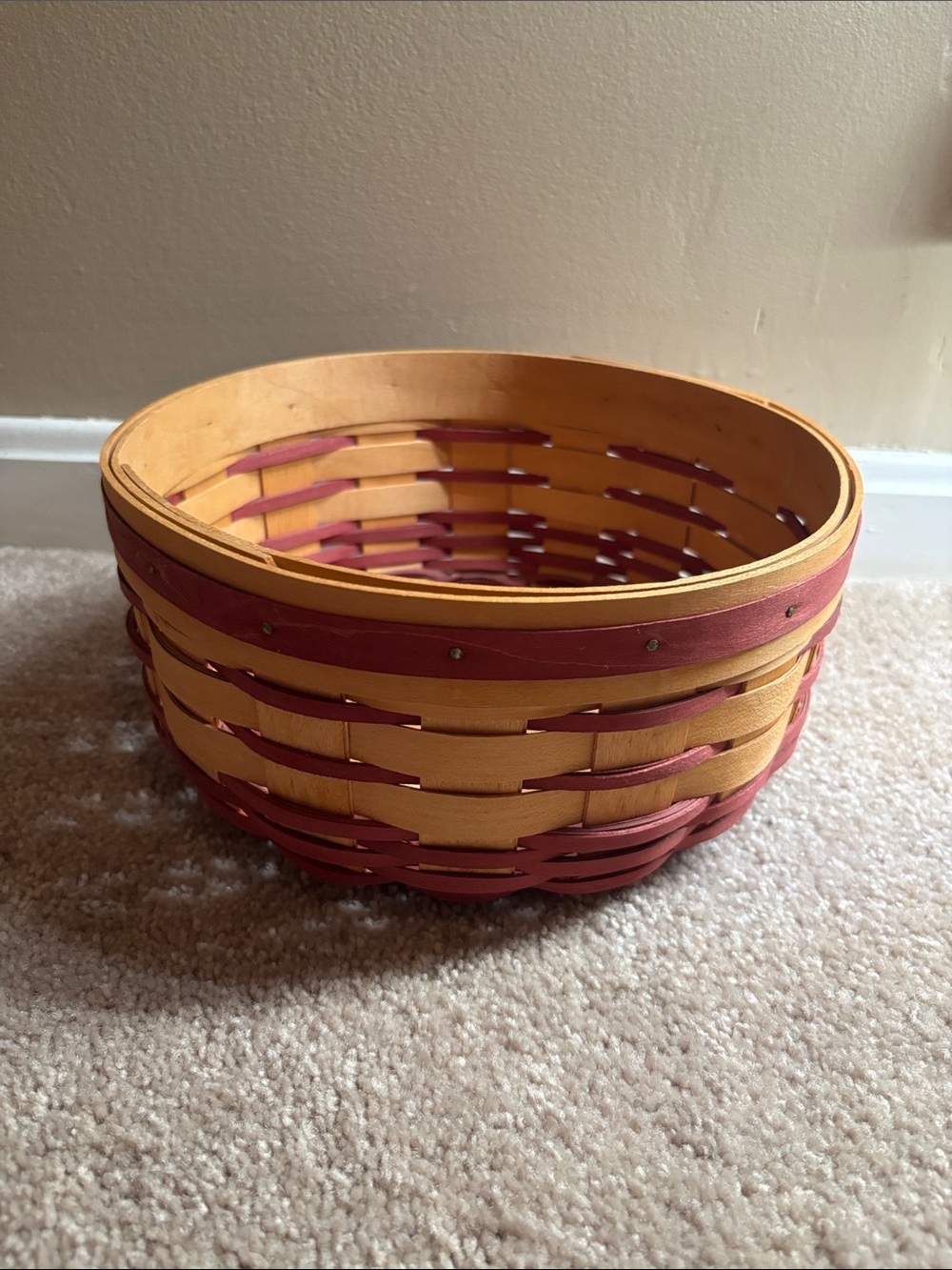 Royce craft bask Handwoven Two-Tone Red and Natural Wicker Basket - Home Accents